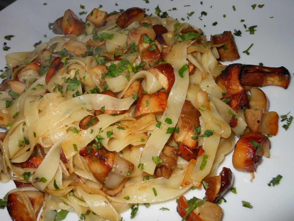 Bistro-Pension La Teleferic Синая Экстерьер фото
