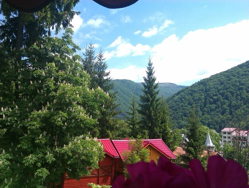 Bistro-Pension La Teleferic Синая Экстерьер фото
