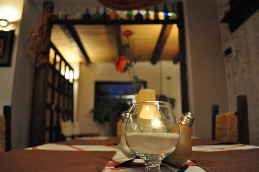 Bistro-Pension La Teleferic Синая Экстерьер фото