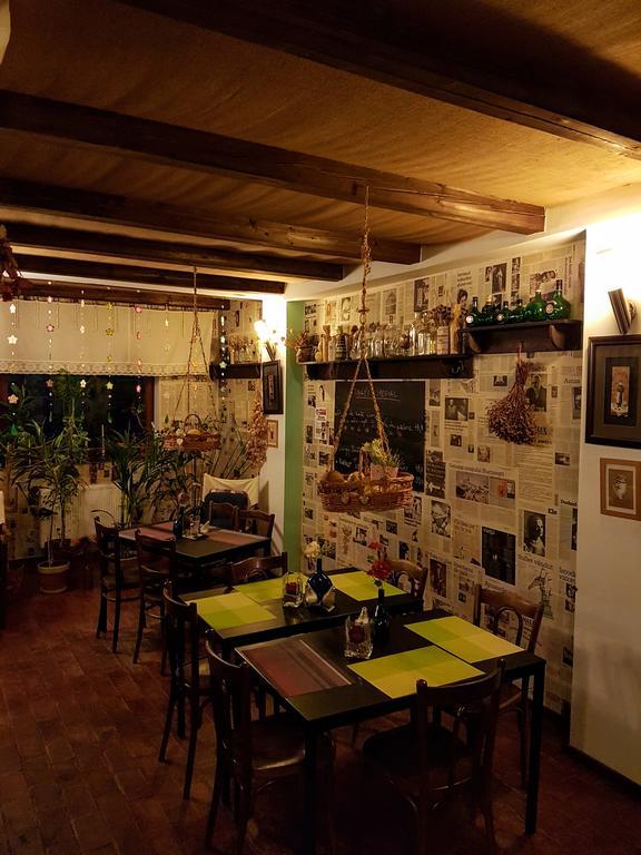 Bistro-Pension La Teleferic Синая Экстерьер фото