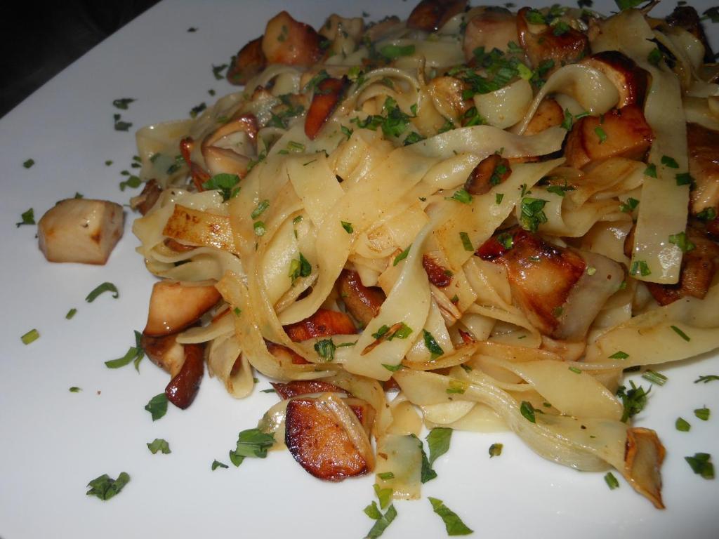 Bistro-Pension La Teleferic Синая Экстерьер фото