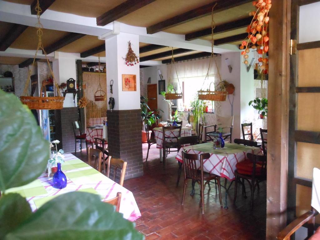 Bistro-Pension La Teleferic Синая Экстерьер фото